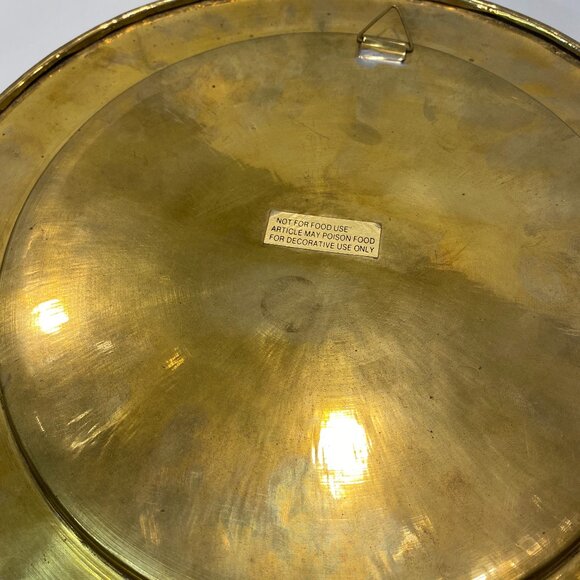Brass round peacock etched wall plate decor 11.5" width vintage - Picture 3 of 5